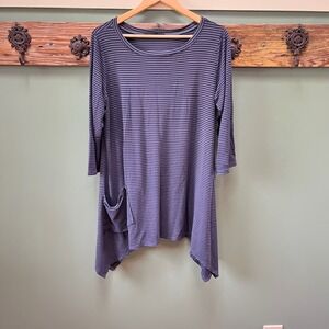 Cut Loose Striped Sharkbite Hem Tunic Top Gray Blue 3/4 Sleeve Small